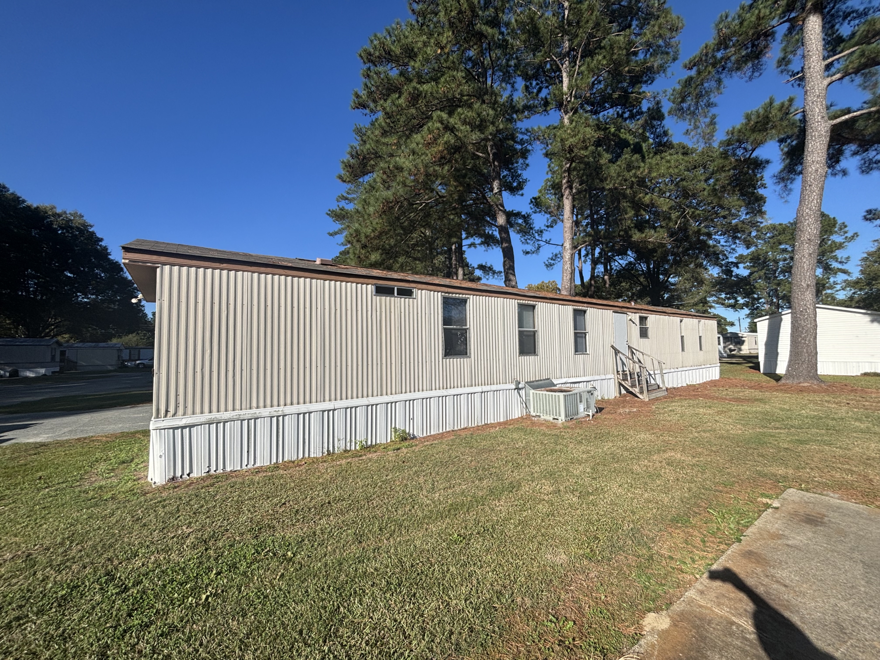 300-33 Ricks Road